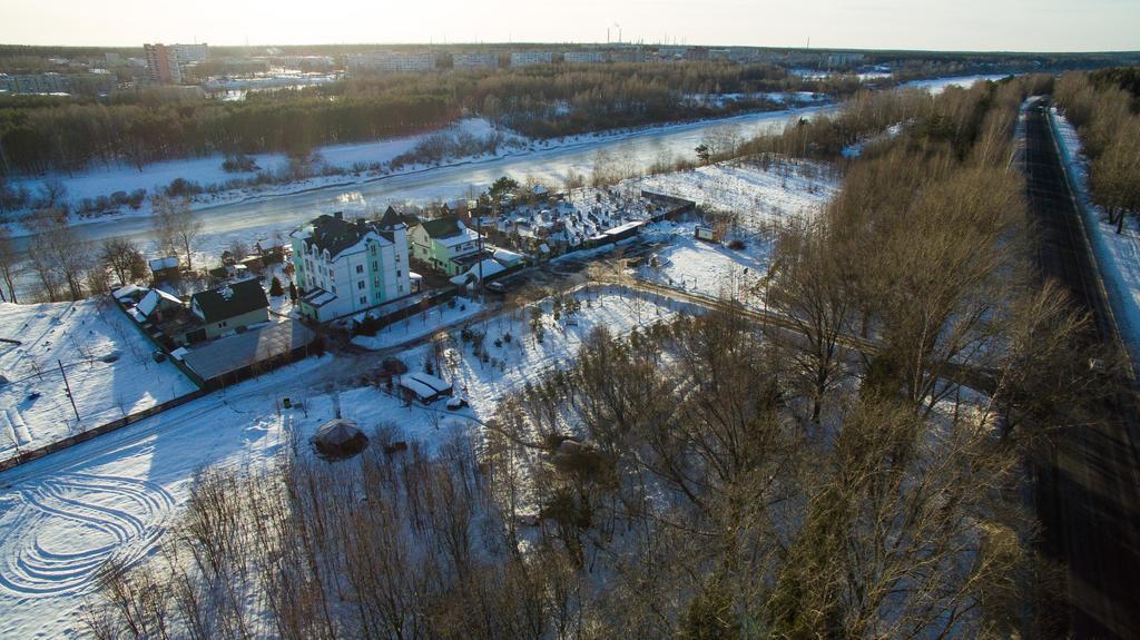 Kentavr Hotel Navapolatsk Buitenkant foto